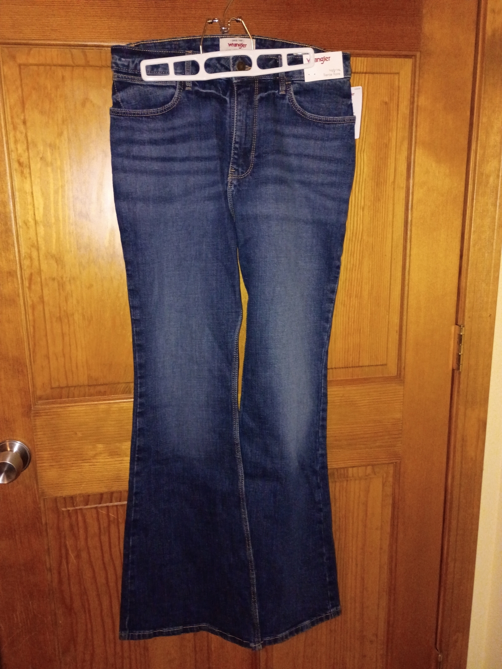 Wrangler Women's Medium Blue Flare Jeans
